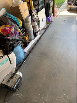LiftMaster Garage Door Opener - Pull/Chain Rail Included