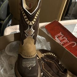 Women’s Boots