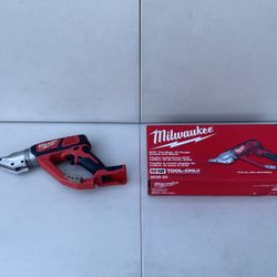 Milwaukee M18 Cordless 18 Gauge Double Cut Shear Model 2635-20 (Tool Only)