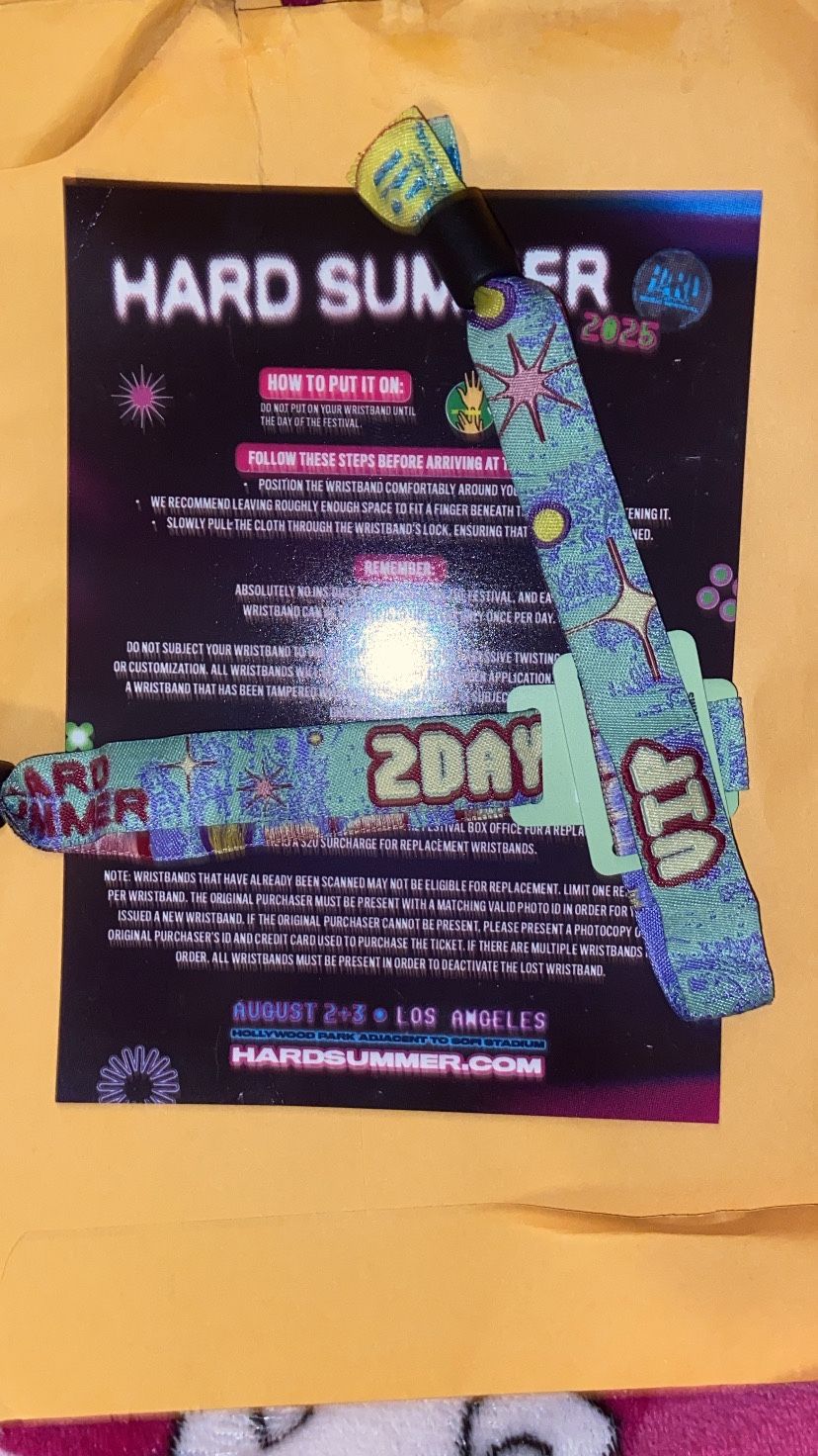 2x VIP 2-day HARD SUMMER PASSES