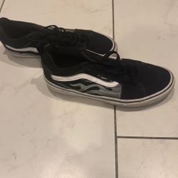 VANS. youth 6 $10.00