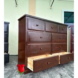 Pinewood Dresser (white ($479)
