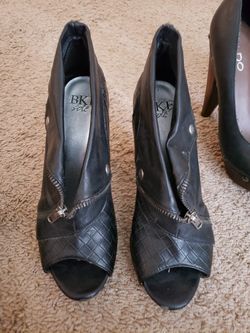 Black Boots