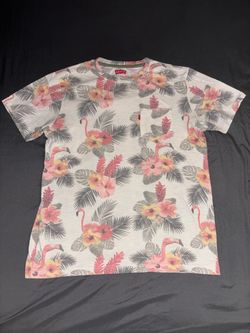 Never Worn Levi’s Men’s Flamingo Floral Pocket Tee - Size M - Local Pickup