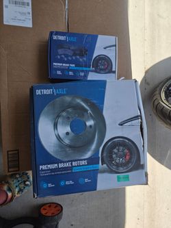 VW Atlas front rotors and brake pad