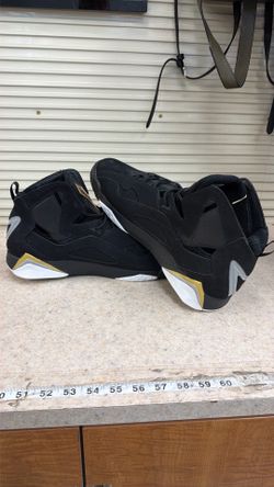 Jordan True Flights