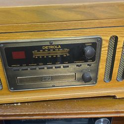 Detrola KM837 Stereo Record Player Phono Cassette CD AM FM Radio Tested Works   Needs a needle