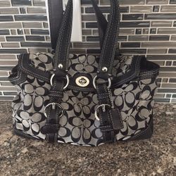 Like New Coach Handbag 