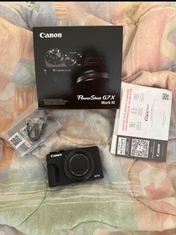 Canon PowerShot G7X Mark III Camera