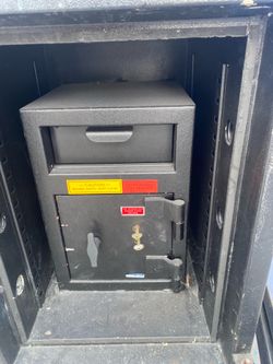 Amsec professional bank safe