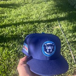 Fitted Sizes 7 1/4 And 7 3/8