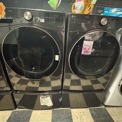 pedestal LG ThinQ washer and dryer with small washer pedestal