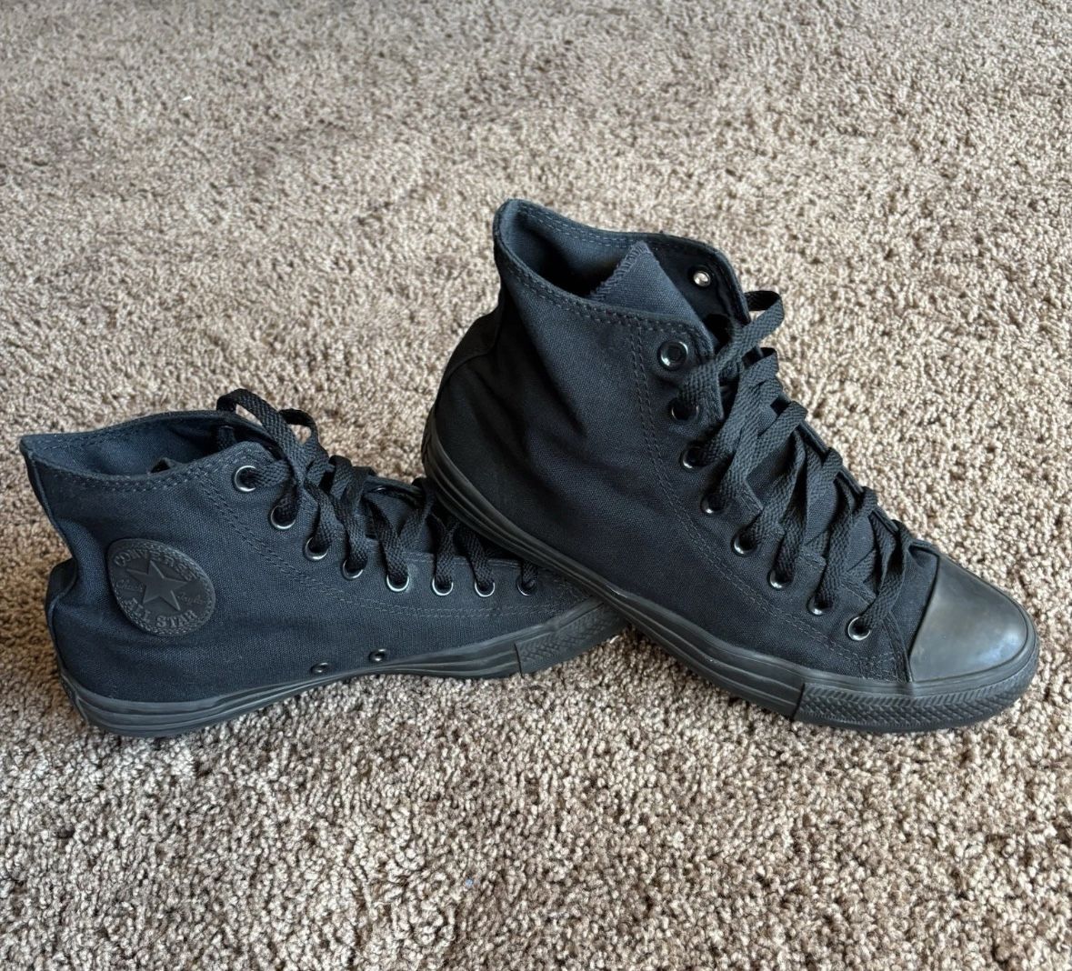 CONVERSE ALL BLACK NEW