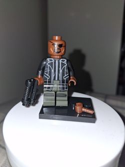Nick Fury LEGO Minifigure with Accessory
