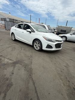 2019 Chevy Cruz