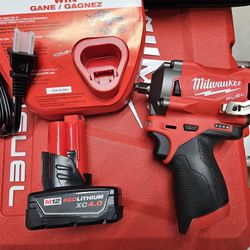 New Milwaukee M12 FUEL Brushless 4 Mode Stubby 3/8 Impact Wrench Kit