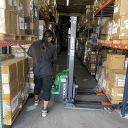 2023 Full Electric Stacker Forklift 98” Height 