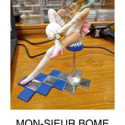 Monsiuer Bome Collection "BUNNY GIRL"
