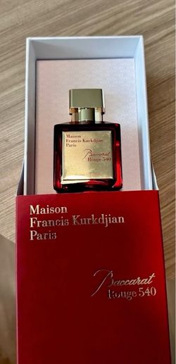 Baccarat rouge 540 red