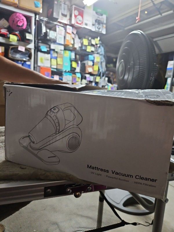 Anti-Allergen Handheld Bed Vacuum Cleaner