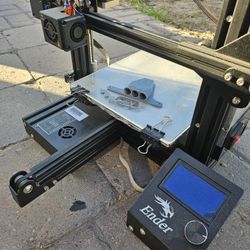 Creality Ender 3 3D Printer – Upgraded – Ready to Print