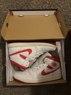 Jordan 1 mid SE  sz 10.5