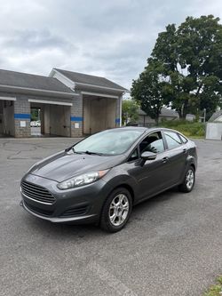 2015Ford Fiesta Sedan