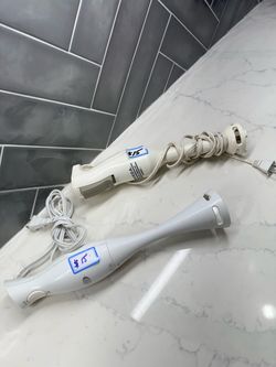 REDUCED & Available White Immersion Portable Hand Mixer Blenders, like new.