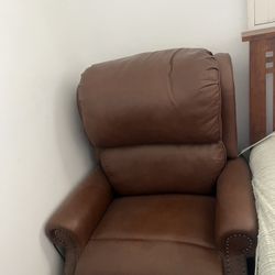 La-z-boy Power Lift Recliner