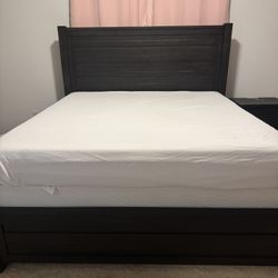 Bedroom Set. Everything Must Go