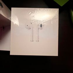 Apple Airpods 2nd Gen ( LOOKING FOR OFFERS) Wireless earbuds