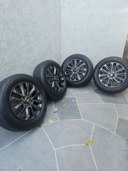 Rims & Tires