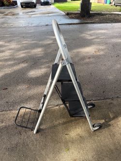 3ft Folding Step Ladder / hand truck