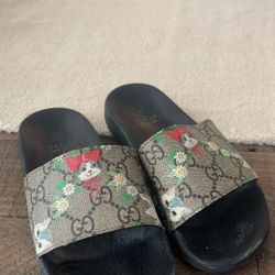 Gucci Slides