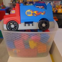 Mega Blocks Build and Race Rig