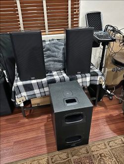 QSC K12.2 + KS112 Powered PA System – Excellent Condition