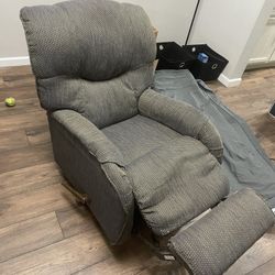 Reclinable Chair