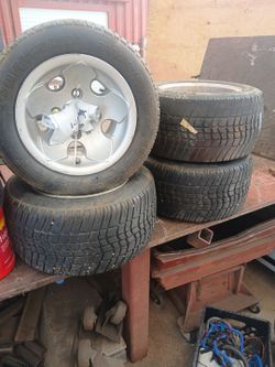 Golf cart tires