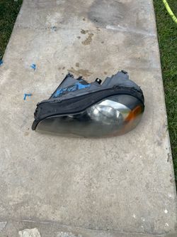 Volvo headlight