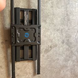 Black tv mount