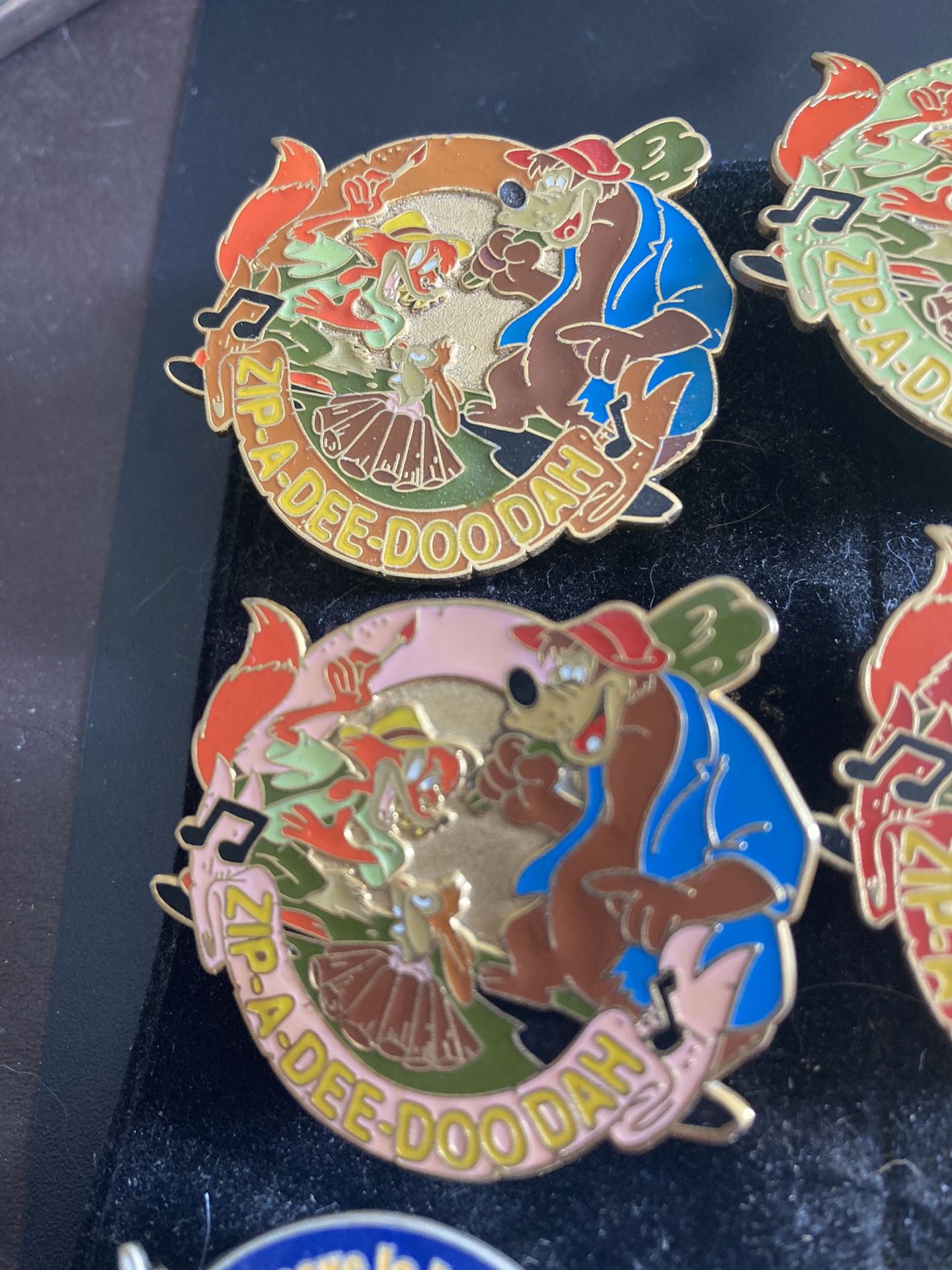 Disney Pin Set