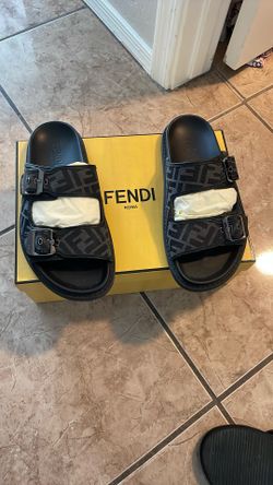 Fendi Size 9
