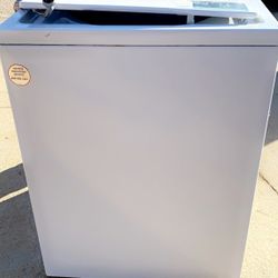 WHIRLPOOL WASHER AND DRYER 