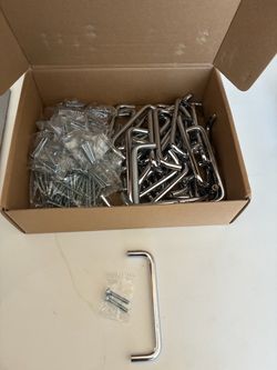 Chrome Cabinet Drawer Pulls with Screws/ Manijas de gabinetes 60 piezas