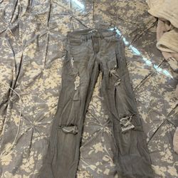Grey Distressed Jeans 
