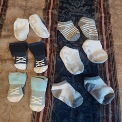 Burts Bees Socks Set