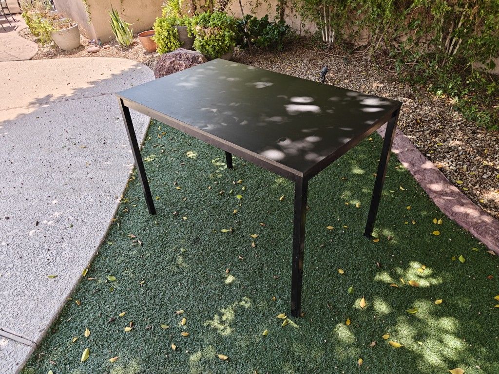IKEA TÄRENDÖ dining room table 