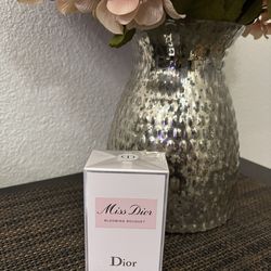 NEW Perfume - Dior - Miss Dior Blooming Bouquet