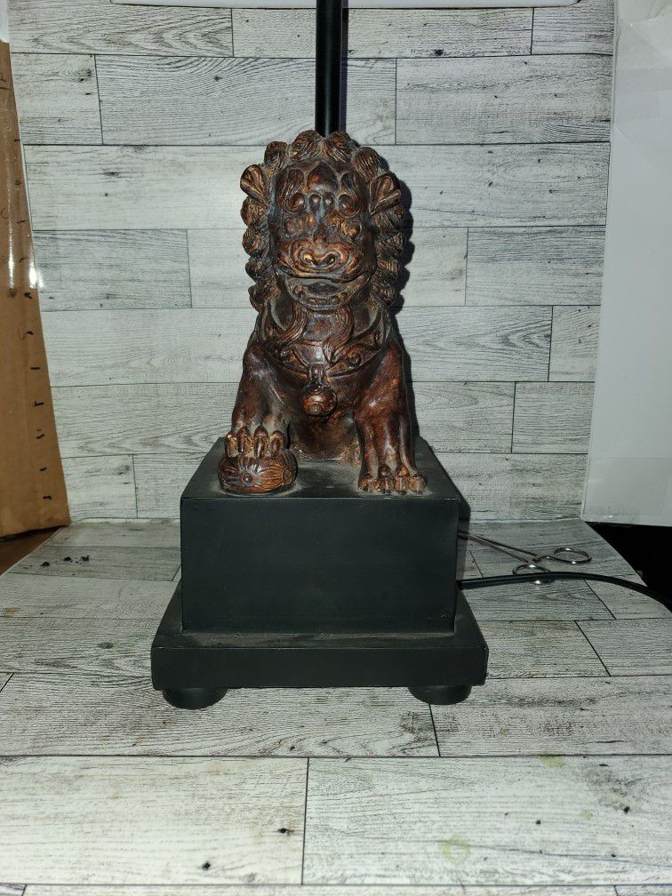 Vintage Foo Dog Lamp