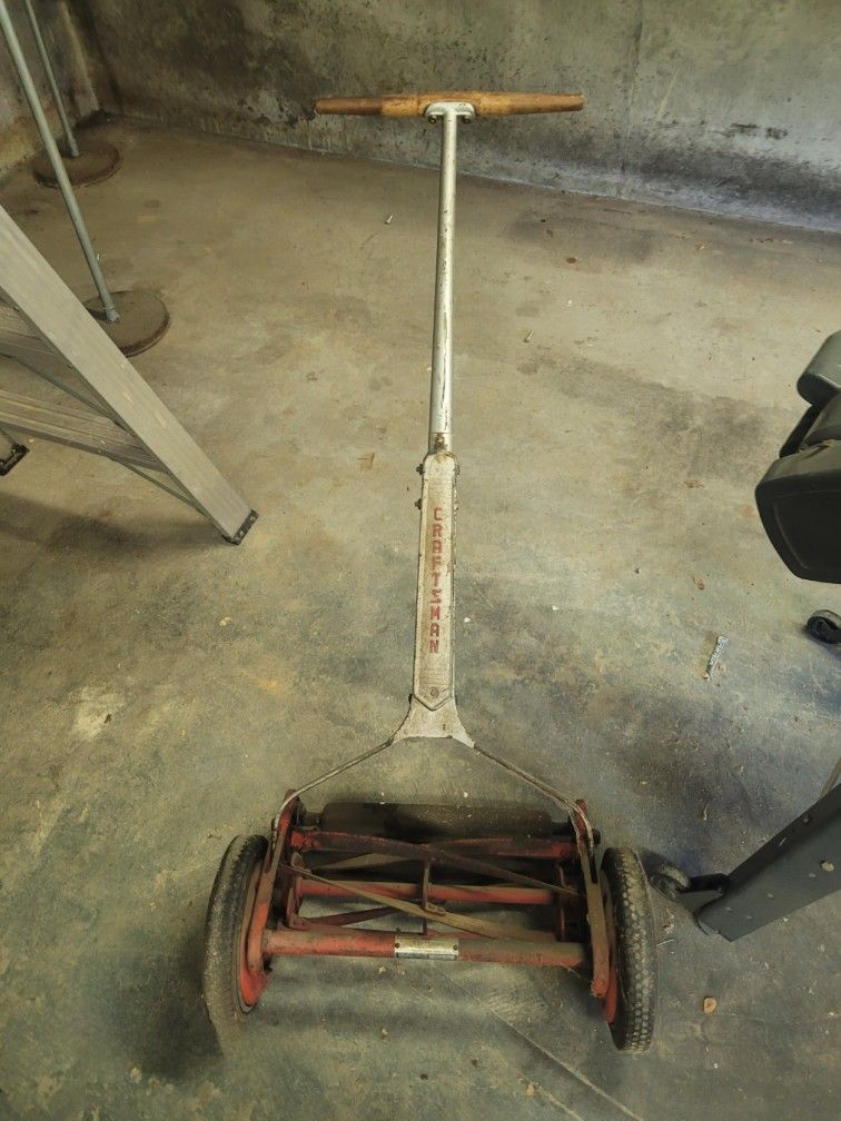 Craftsman push reel lawn mower